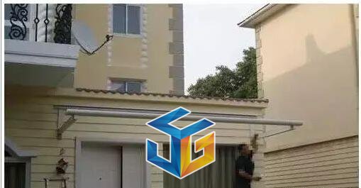 安装雨棚