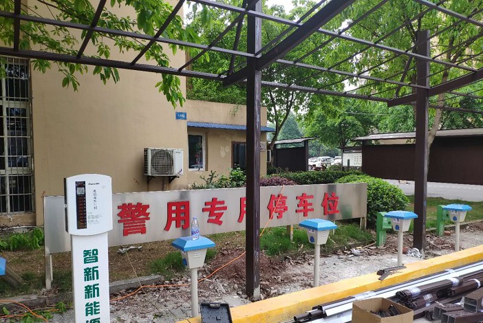 充电桩雨棚