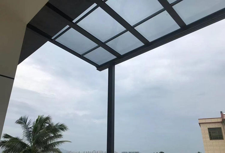 铝合金雨棚